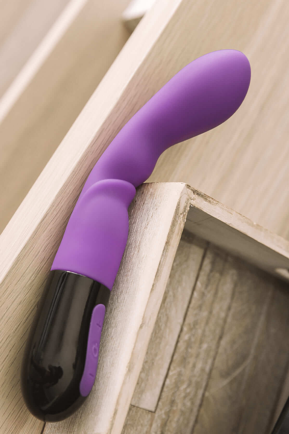 Adrien Lastic NYX 2.0 G-Spot Vibrator - Image 4