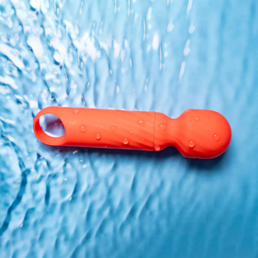 Maia DOLLY - Orange - Orange 12.7 cm USB Rechargeable Massage Wand - Image 2