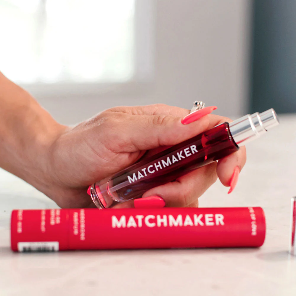 Eye of Love Matchmaker Red Diamond - 10 ml - Pheromone Parfum for Women to attract Men - 10 ml Spray - Image 2