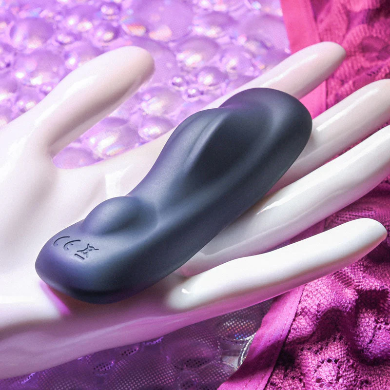 Gender X OUR UNDIE VIBE - Black USB Rechargeable Panty Vibe - Image 5