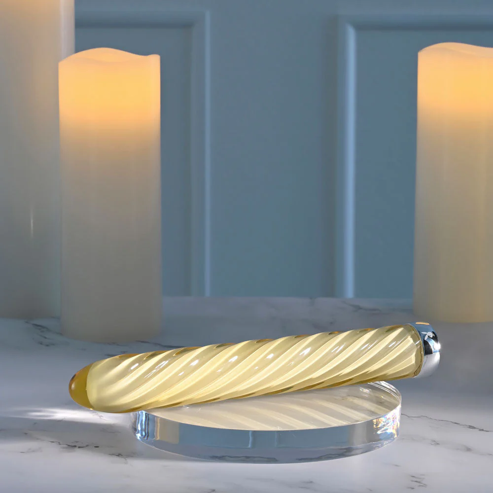Playboy Pleasure TWIST OF FATE - Yellow Glass 17.5 cm USB Rechargeable Vibrator - Image 4
