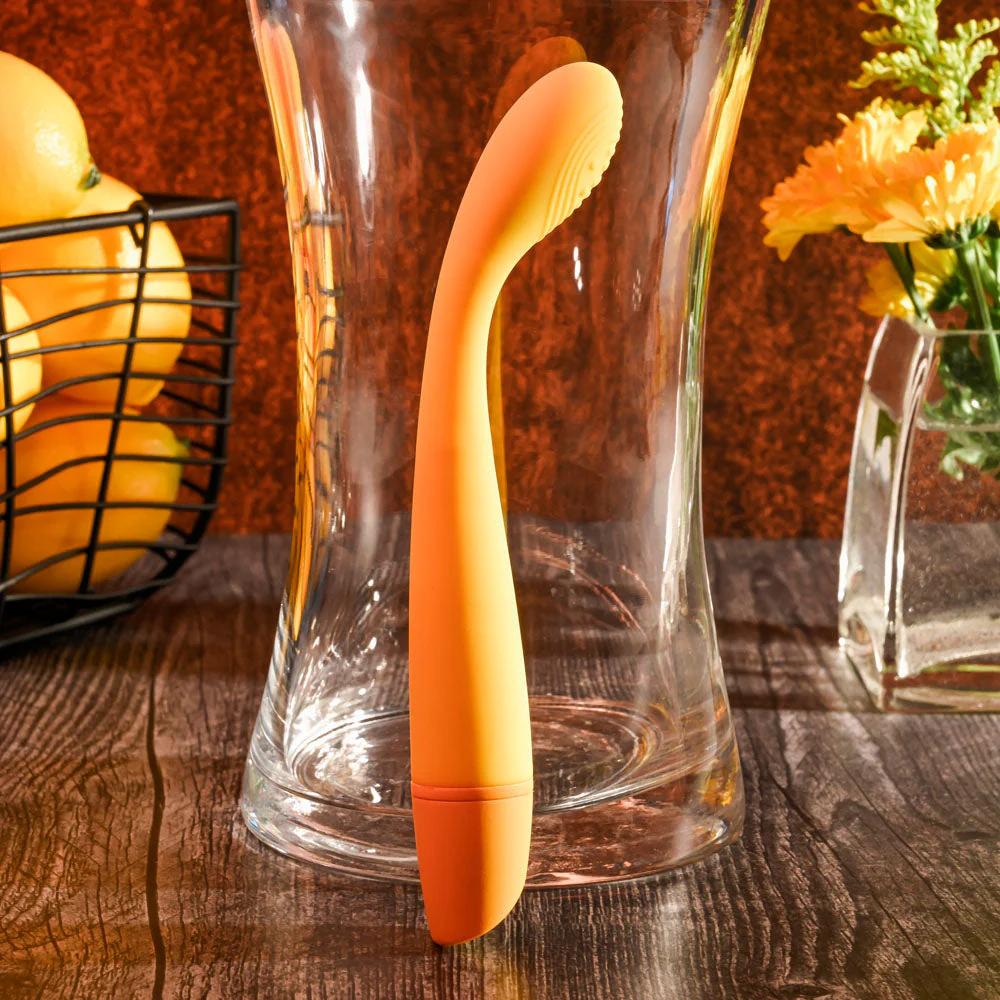 Selopa LEMON SQUEEZE - Yellow 18.4 cm USB Rechargeable Vibrator - Image 3
