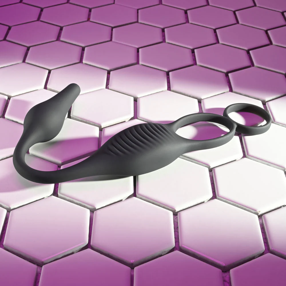 Zero Tolerance PLUG & TUG - Black USB Rechargeable Vibrating Cock Ring with Anal Plug - Image 5